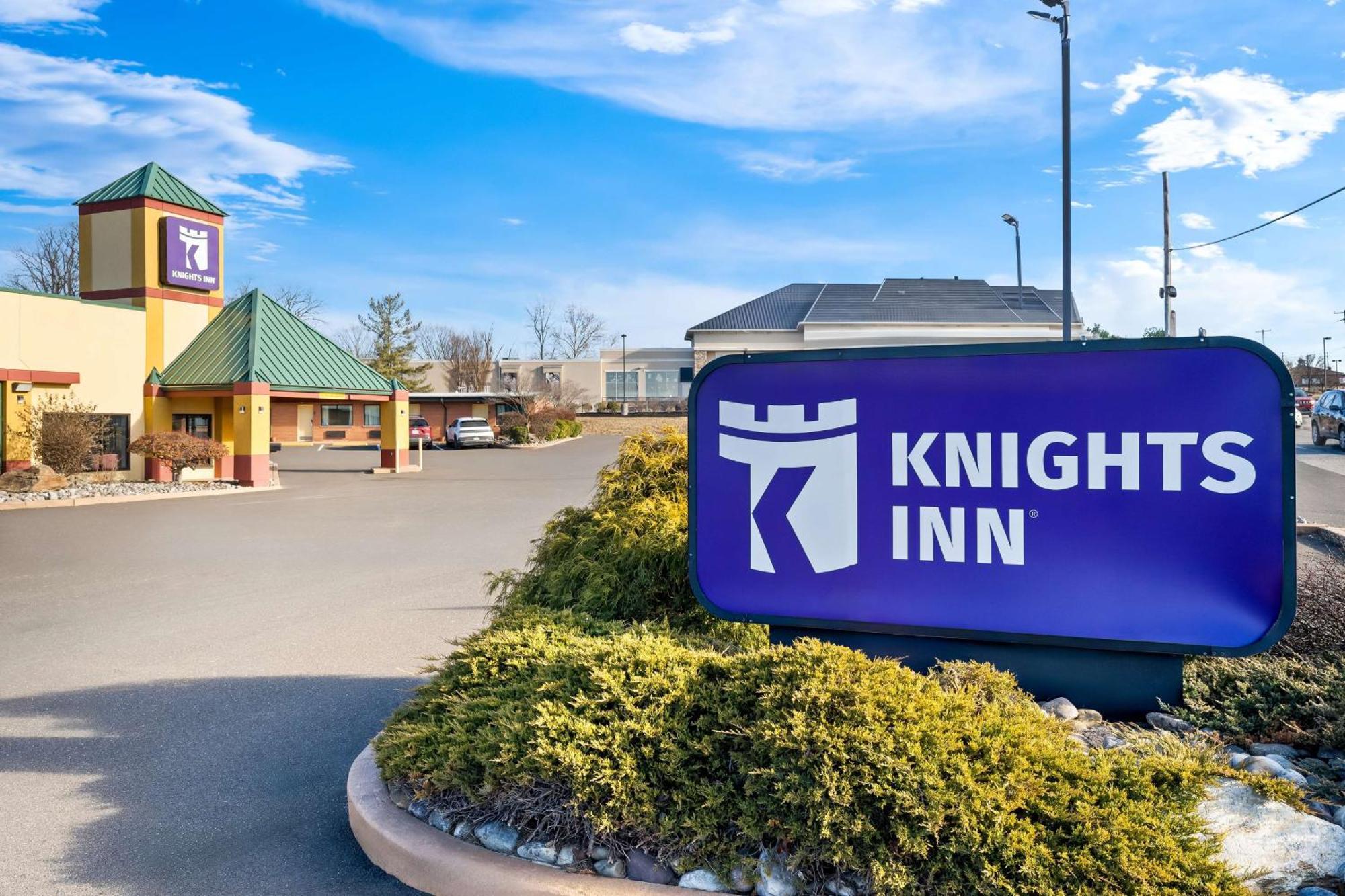 Knights Inn Montgomeryville Exterior photo