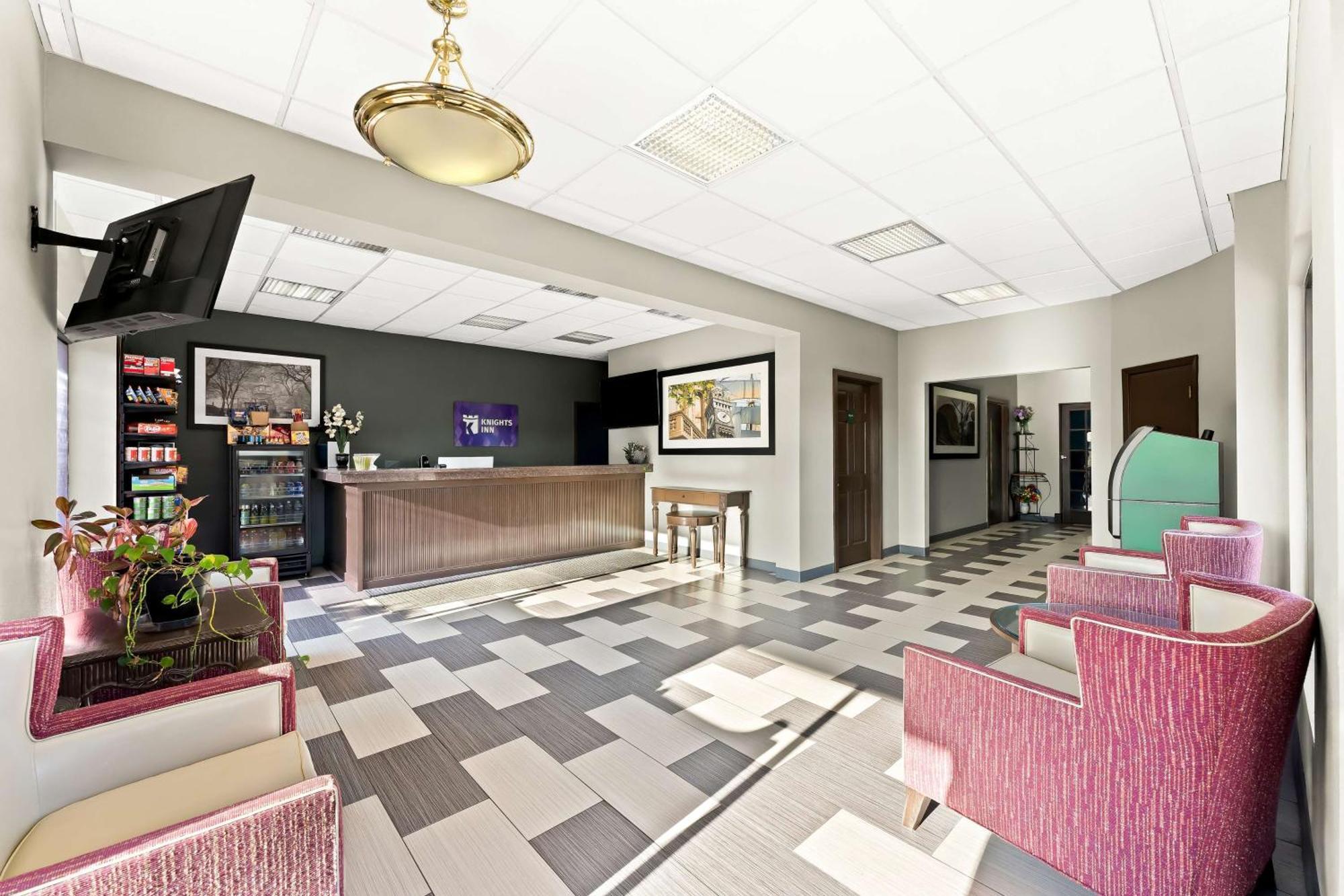 Knights Inn Montgomeryville Exterior photo