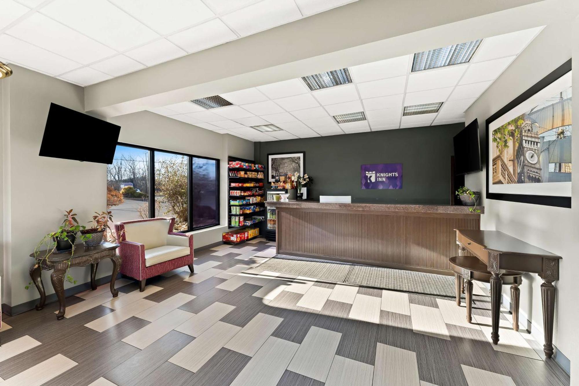 Knights Inn Montgomeryville Exterior photo