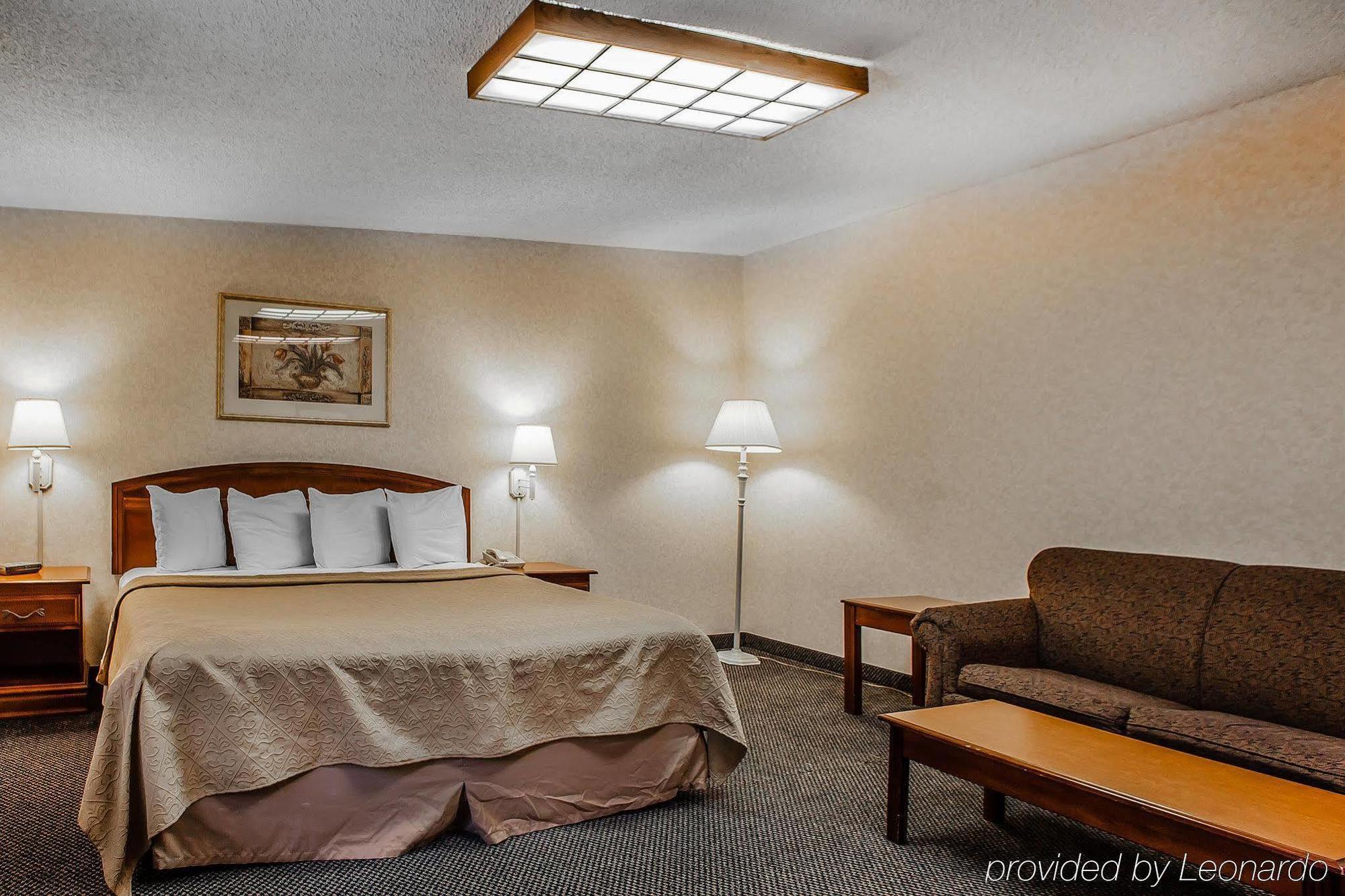 Knights Inn Montgomeryville Exterior photo